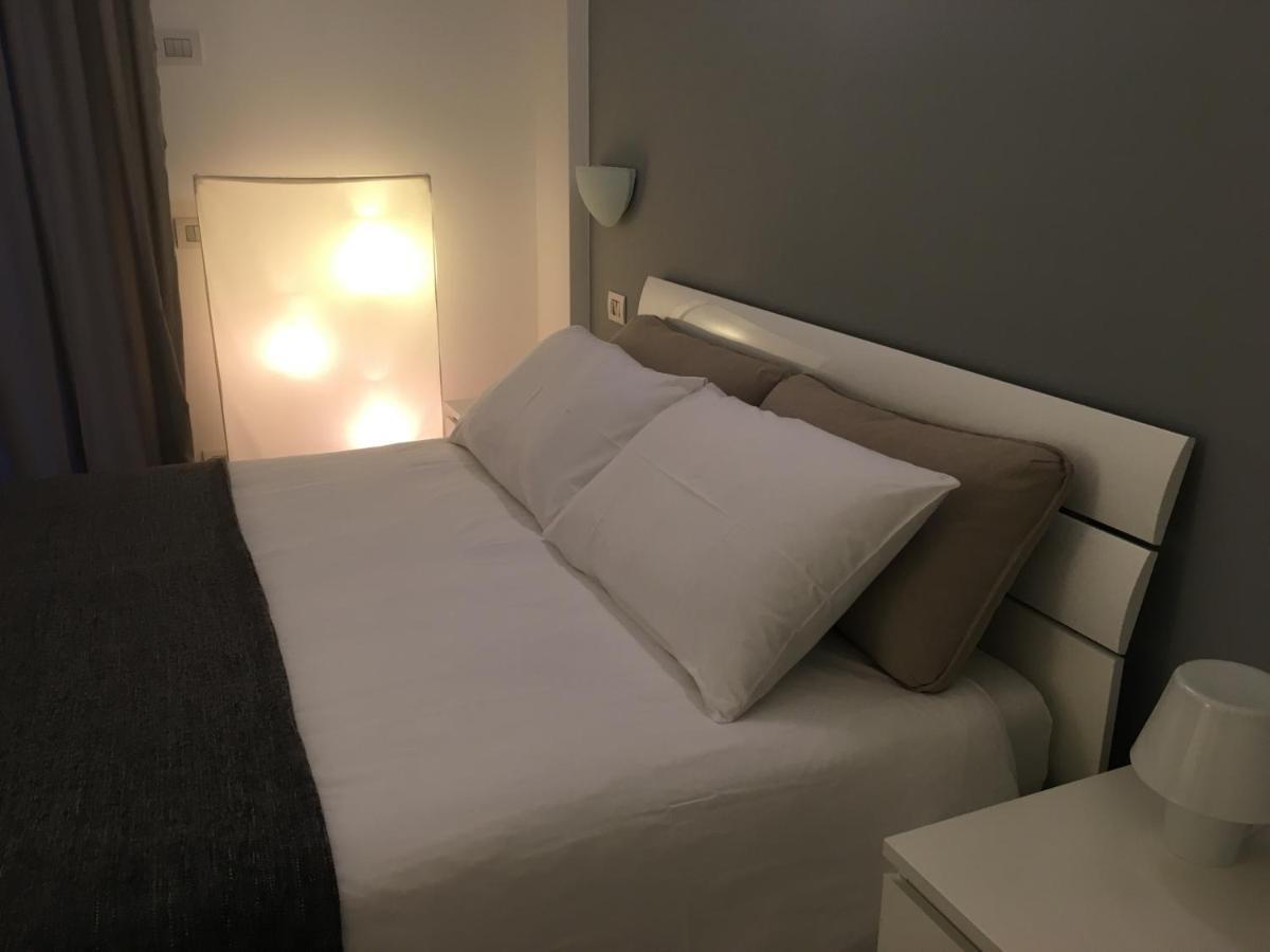 Civico6 Apartment ตีราโน ภายนอก รูปภาพ