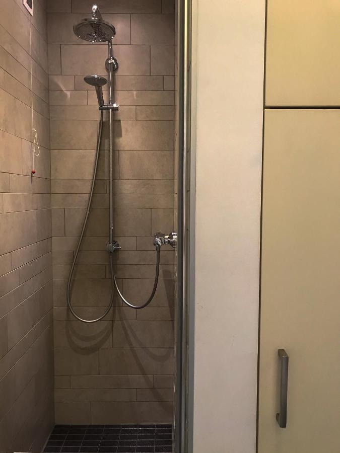 Civico6 Apartment ตีราโน ภายนอก รูปภาพ